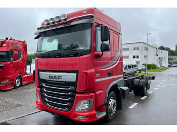 Cab chassis truck DAF XF 460
