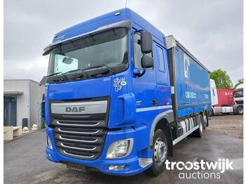 Curtainsider truck DAF XF 460 6x2: picture 1
