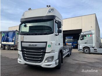 Container transporter/ Swap body truck DAF XF 510: picture 1