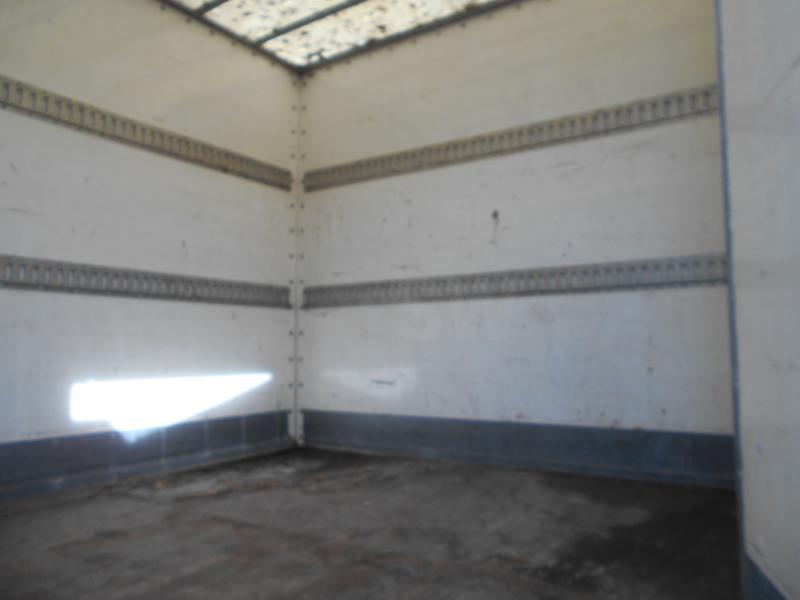 Box truck Ford cargo 0913: picture 3