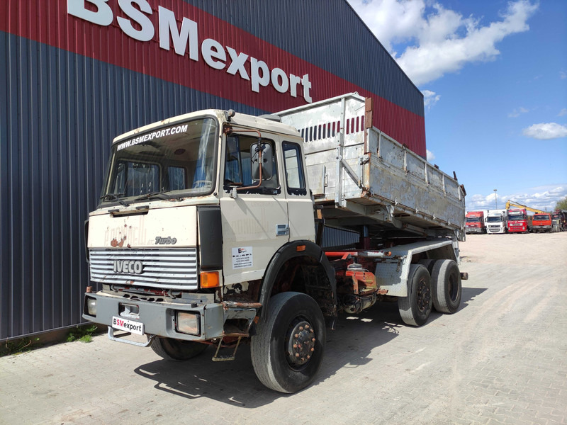 Tipper Iveco Magirus 250-34 dump truck: picture 9