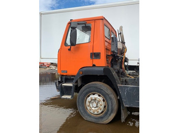 Truck LEYLAND CONSTRUCTOR 2423 6X4 BREAKING FOR SPARES: picture 4