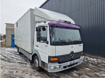 Livestock truck Mercedes-Benz Atego 917