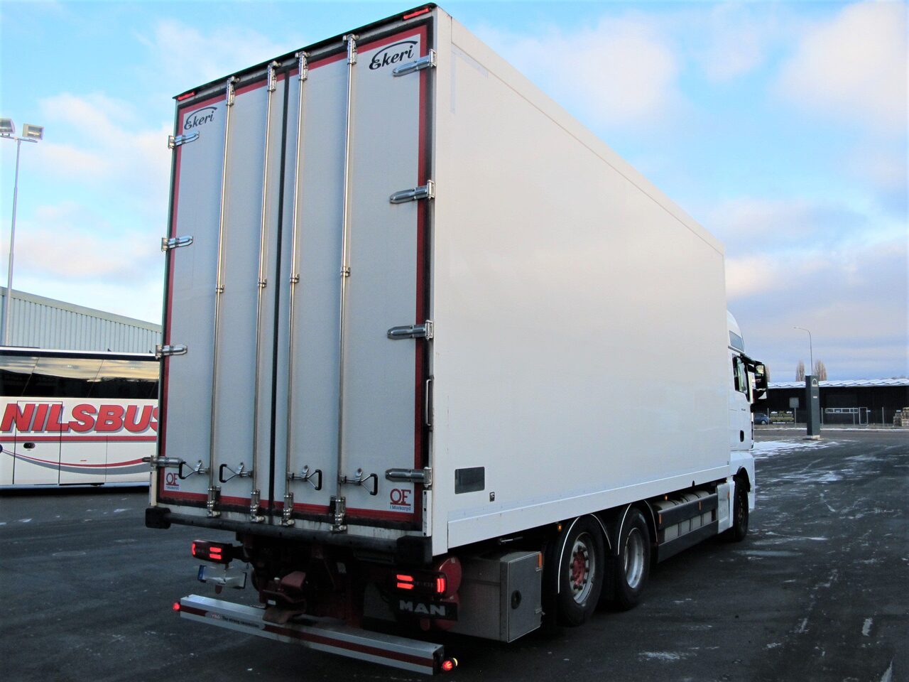 Box truck MAN TGX 26.480 6×2-4 Skåp/Fjärr: picture 8