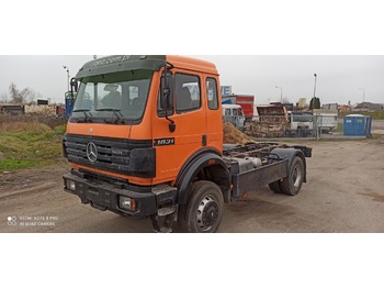 Cab chassis truck MERCEDES-BENZ SK 1831