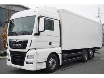 Isothermal truck MAN TGX 26.460