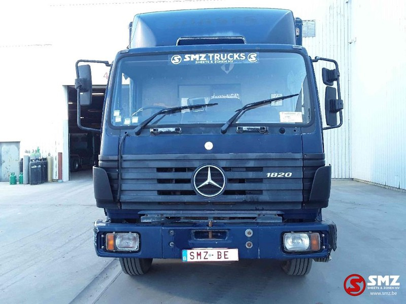 Livestock truck Mercedes-Benz 1820 RHD: picture 3