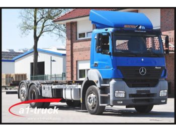 Container transporter/ Swap body truck Mercedes-Benz 2535 L Axor, manuelle Schaltung, Analoger Tacho: picture 1