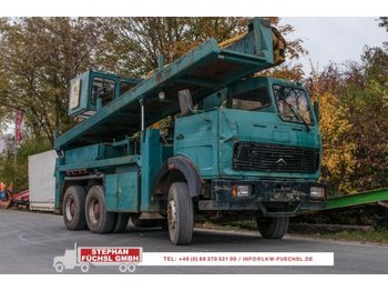 Truck for transportation of timber Mercedes-Benz 2628 6x4 Arbeitsmaschine Holzkran: picture 1