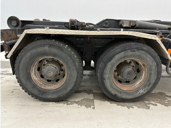 Hook lift truck Mercedes-Benz Actros 2631 - 6x4: picture 4