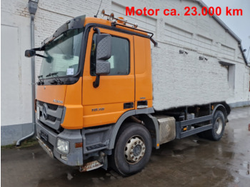Cab chassis truck MERCEDES-BENZ Actros 1836