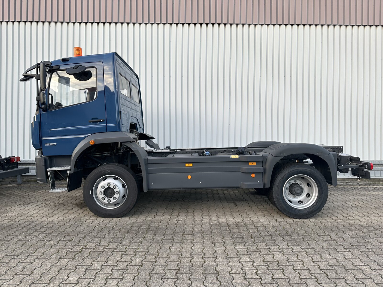 New Cab chassis truck Mercedes-Benz Atego 1630 AK 4x4 Atego 1630 AK 4x4, Rechtslenker: picture 12
