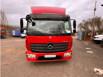 Curtainsider truck MERCEDES-BENZ Atego 823