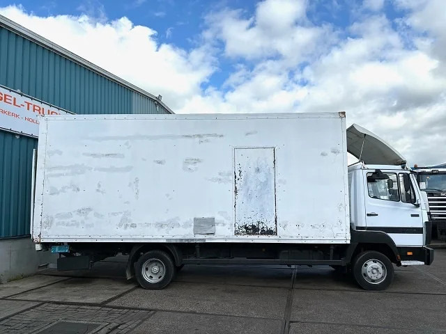 Leasing of Mercedes-Benz LK 814 6-CILINDER WITH PLYWOOD BOX (FULL STEEL SUSPENSION / MANUAL GEARBOX) Mercedes-Benz LK 814 6-CILINDER WITH PLYWOOD BOX (FULL STEEL SUSPENSION / MANUAL GEARBOX): picture 5