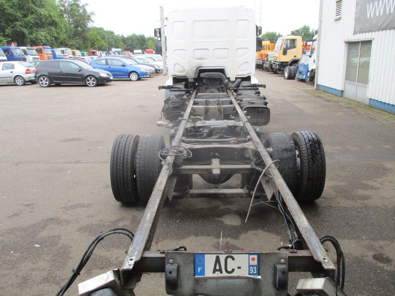Cab chassis truck Renault Midlum 220 DXI , Airco , Manual , euro 4: picture 7