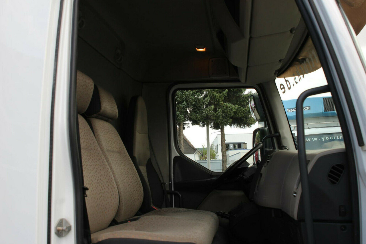 Box truck Renault Midlum   Koffer 4,1m   seitliches Rolltor + Tür: picture 6