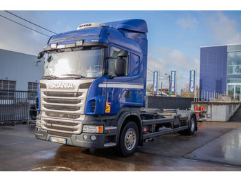Container transporter/ Swap body truck SCANIA R 360