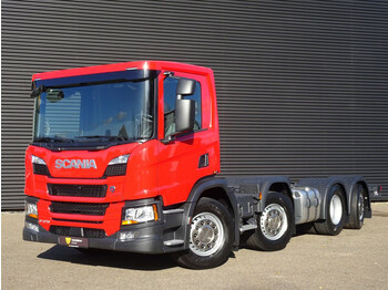 Cab chassis truck SCANIA P