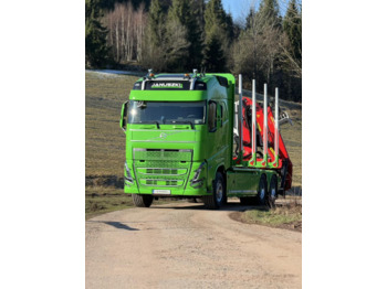 Log truck VOLVO FH13 540