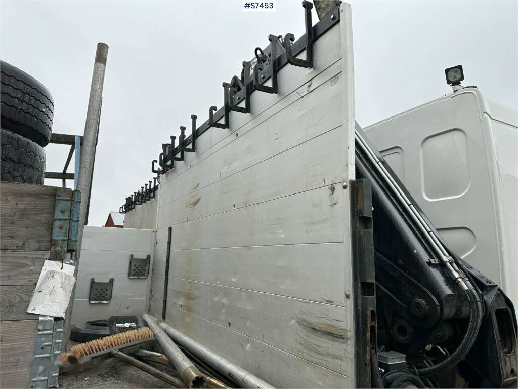 Dropside/ Flatbed truck, Crane truck Volvo FL 280 4X2 Crane truck with HIAB XS 144 E-5 crane: picture 43