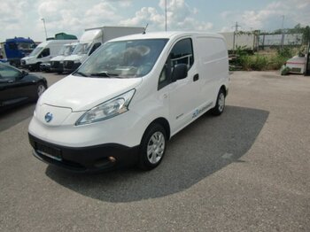 Small van, Electric van Nissan NV 200   Elektro Kastenwagen Comfort: picture 1