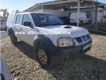 NISSAN Navara - Pickup truck