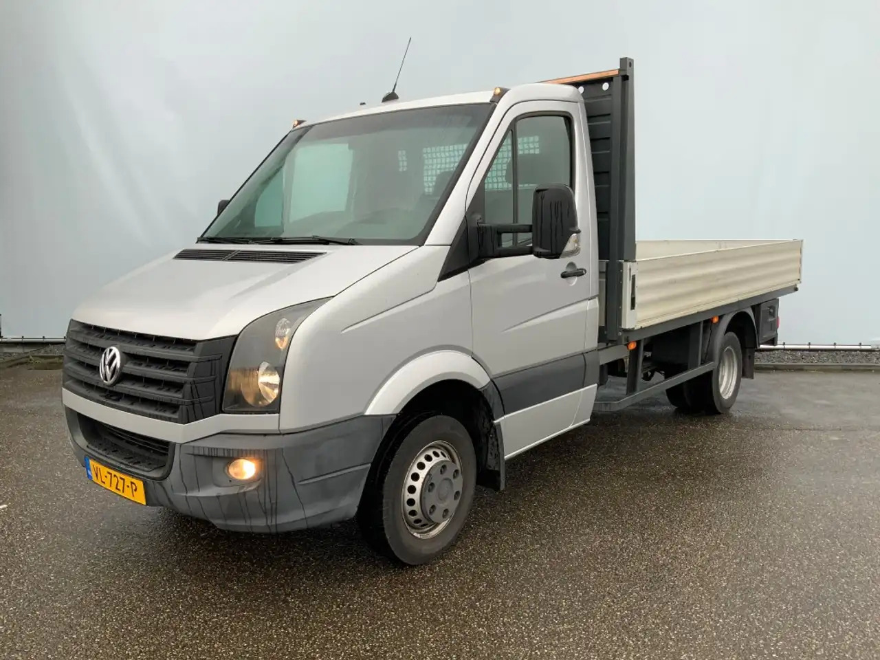 Leasing of Volkswagen Crafter 46 2.0 TDI L2H1 Pick Up Airco Navi Cruise 3 Zits E Volkswagen Crafter 46 2.0 TDI L2H1 Pick Up Airco Navi Cruise 3 Zits E: picture 8