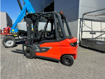 Linde E35L - Electric forklift: picture 1