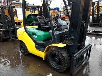 Komatsu FD30 - Forklift: picture 1