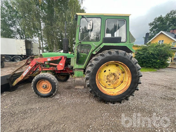  John Deere 2130. Med Tippkärra, frontlastare och redskap - Farm tractor: picture 1