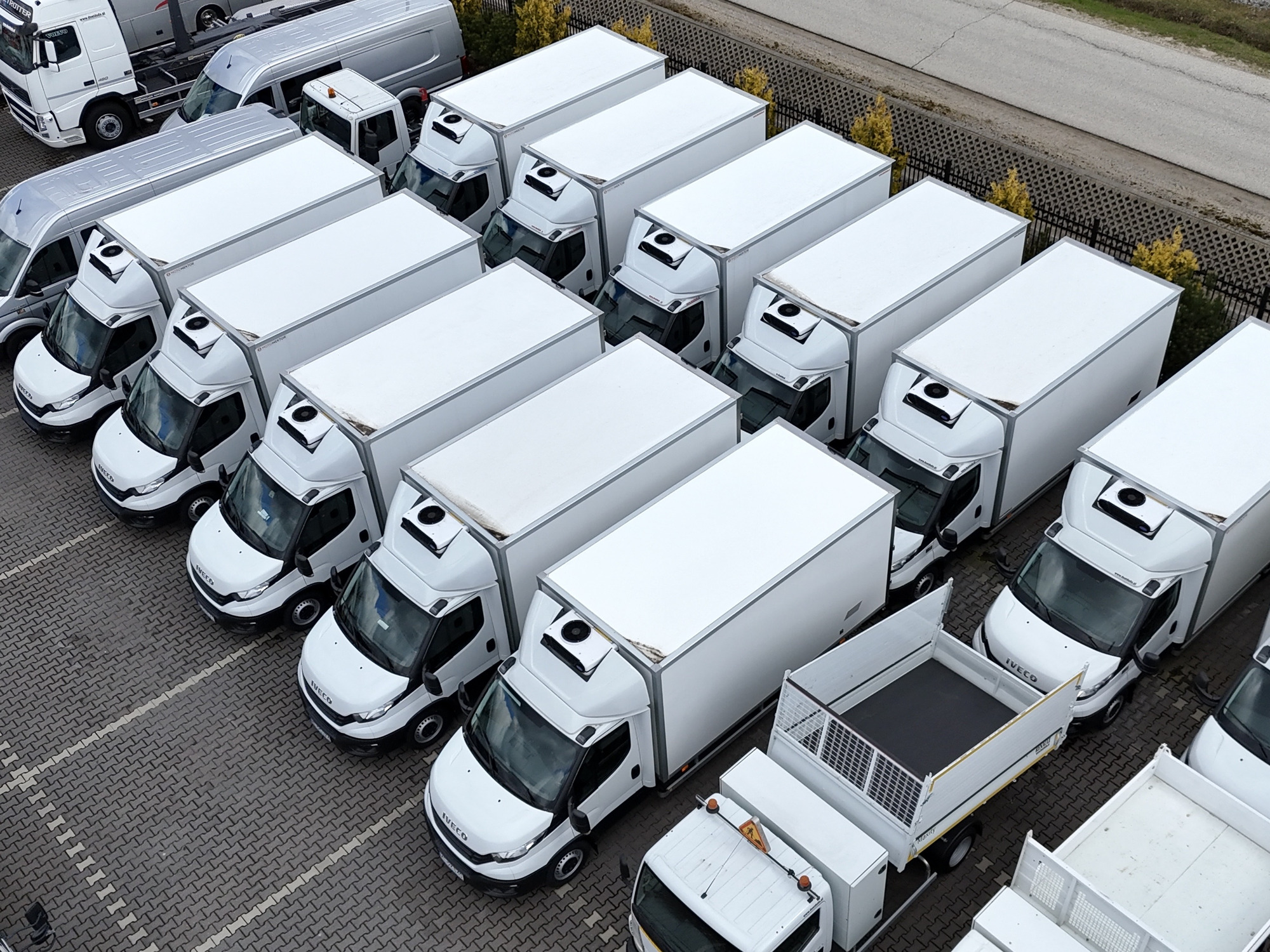 DUETDUDA - Trailers SCHMITZ undefined: picture 30