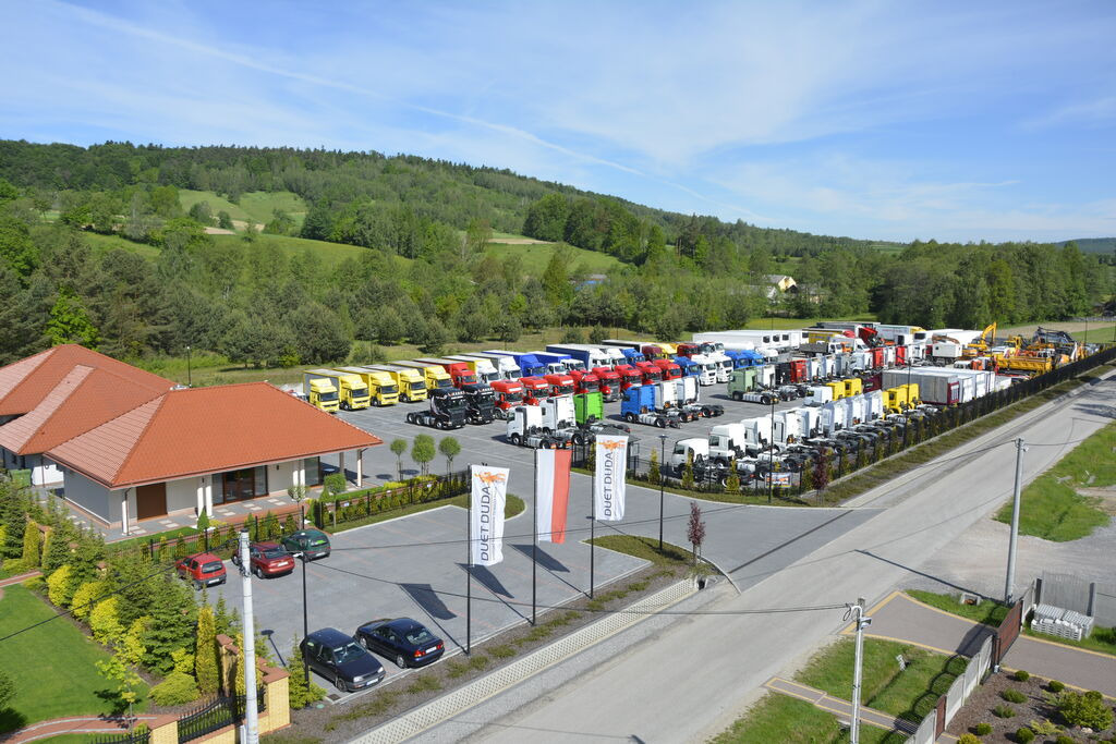 DUETDUDA - Trailers SCHMITZ undefined: picture 1