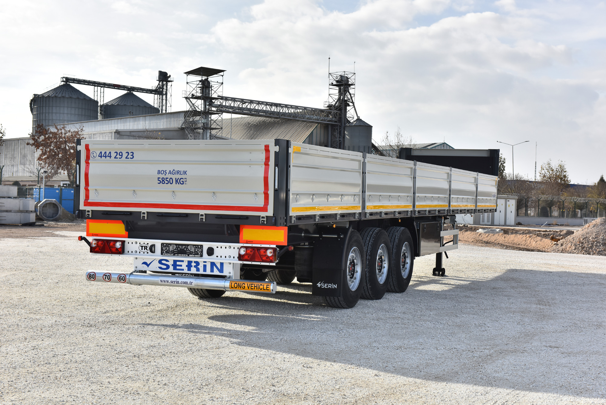 Serin Trailer undefined: picture 18