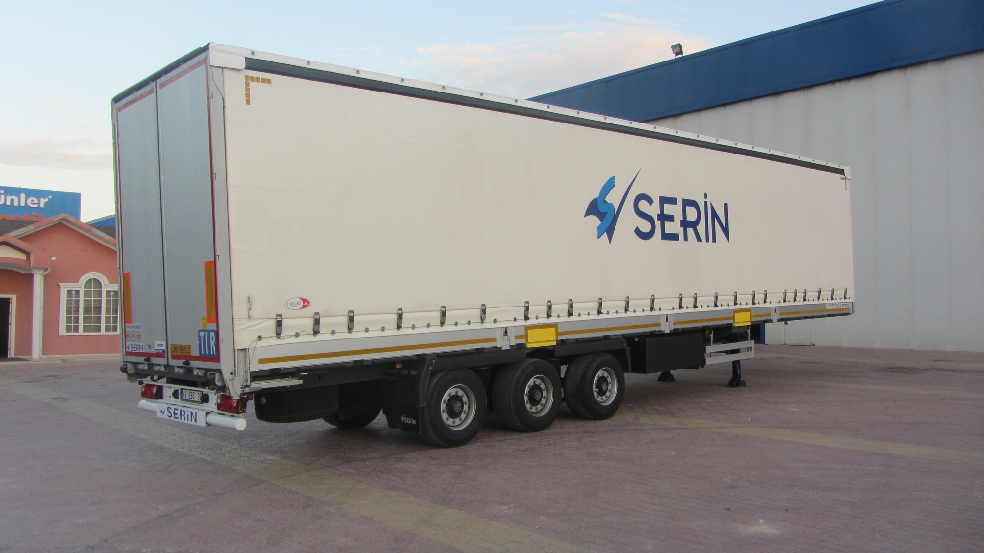Serin Trailer undefined: picture 34