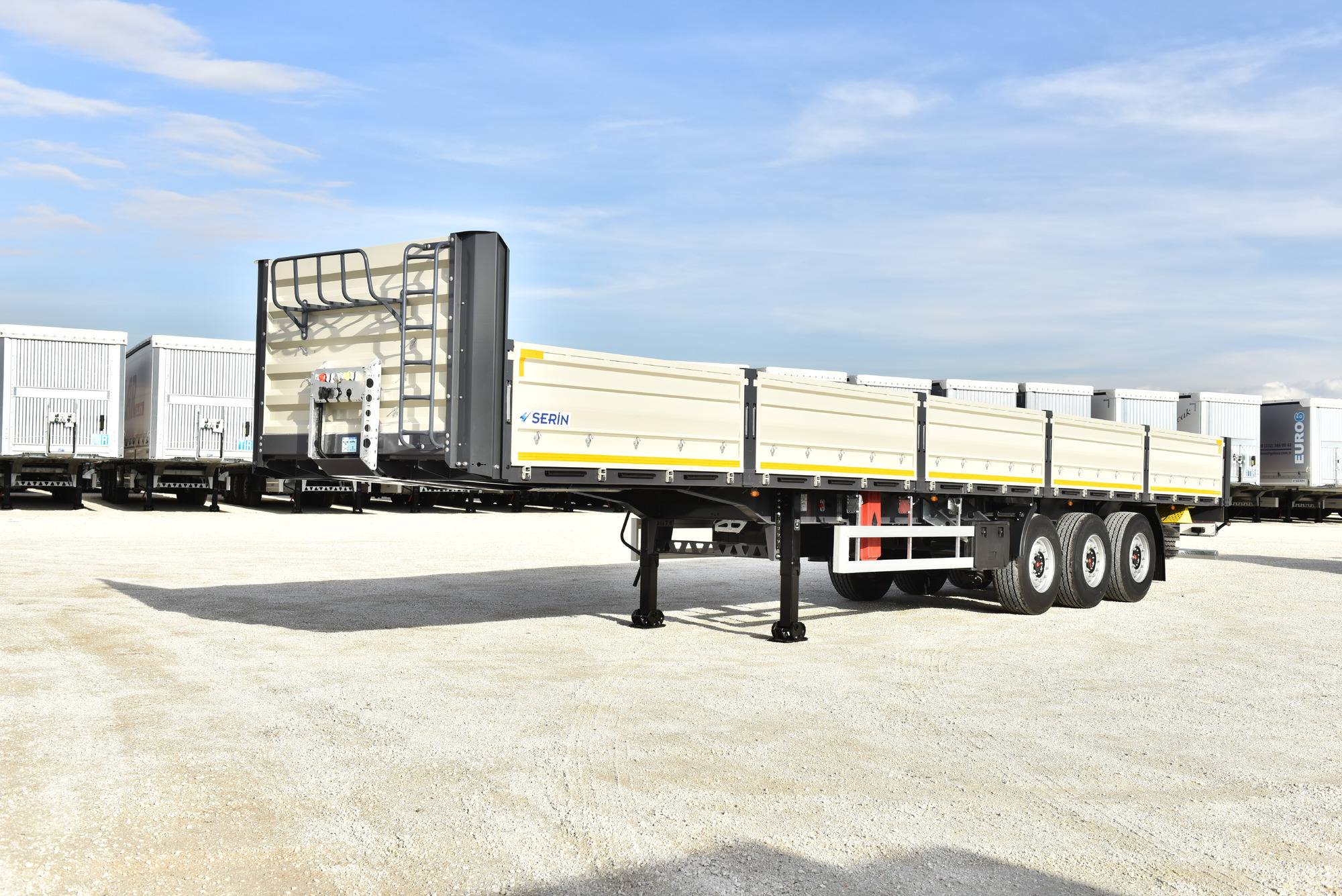 Serin Trailer undefined: picture 20