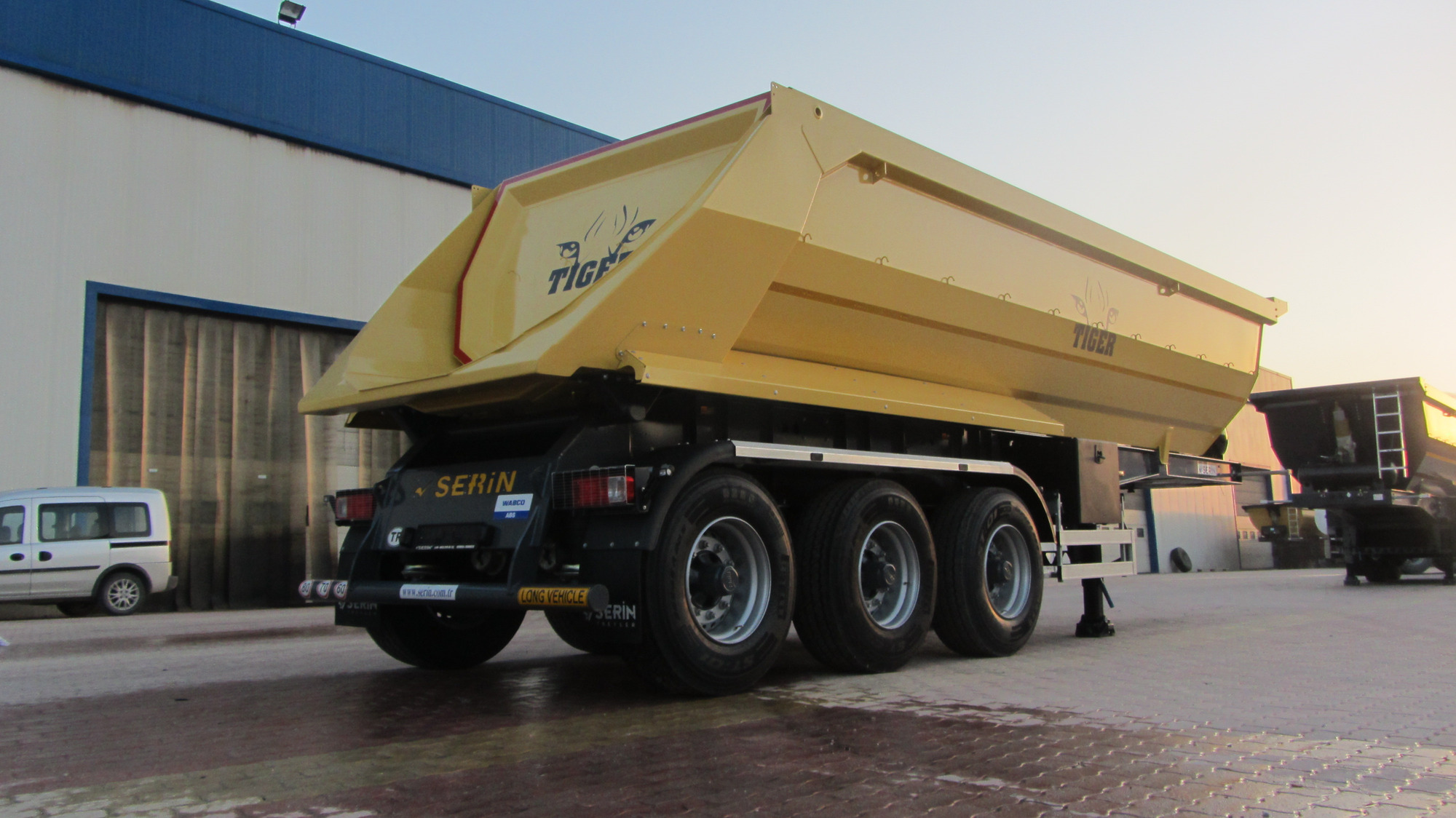 Serin Trailer undefined: picture 12