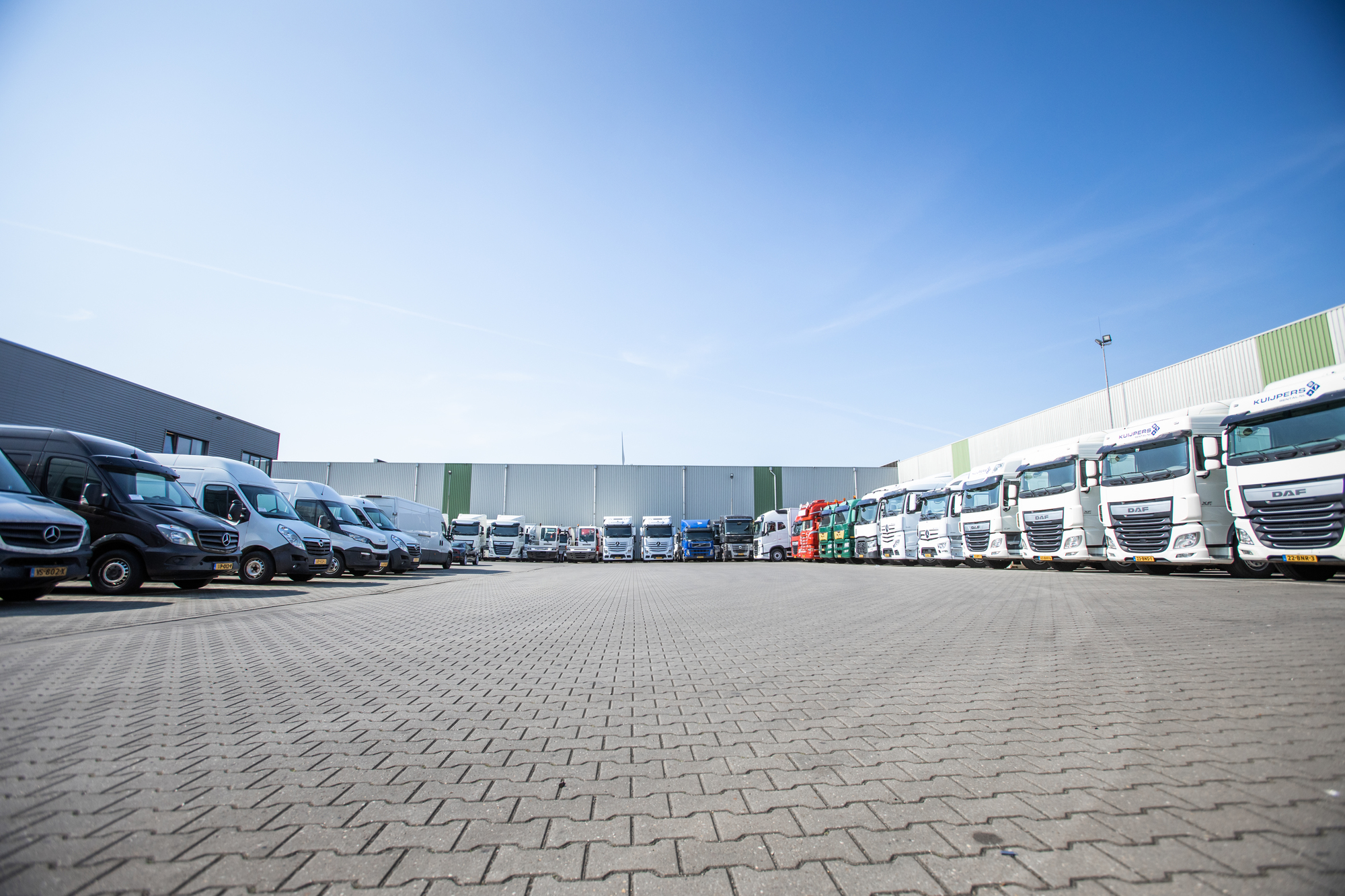 Kuijpers Trading B.V. - Material handling equipment - diesel undefined: picture 3