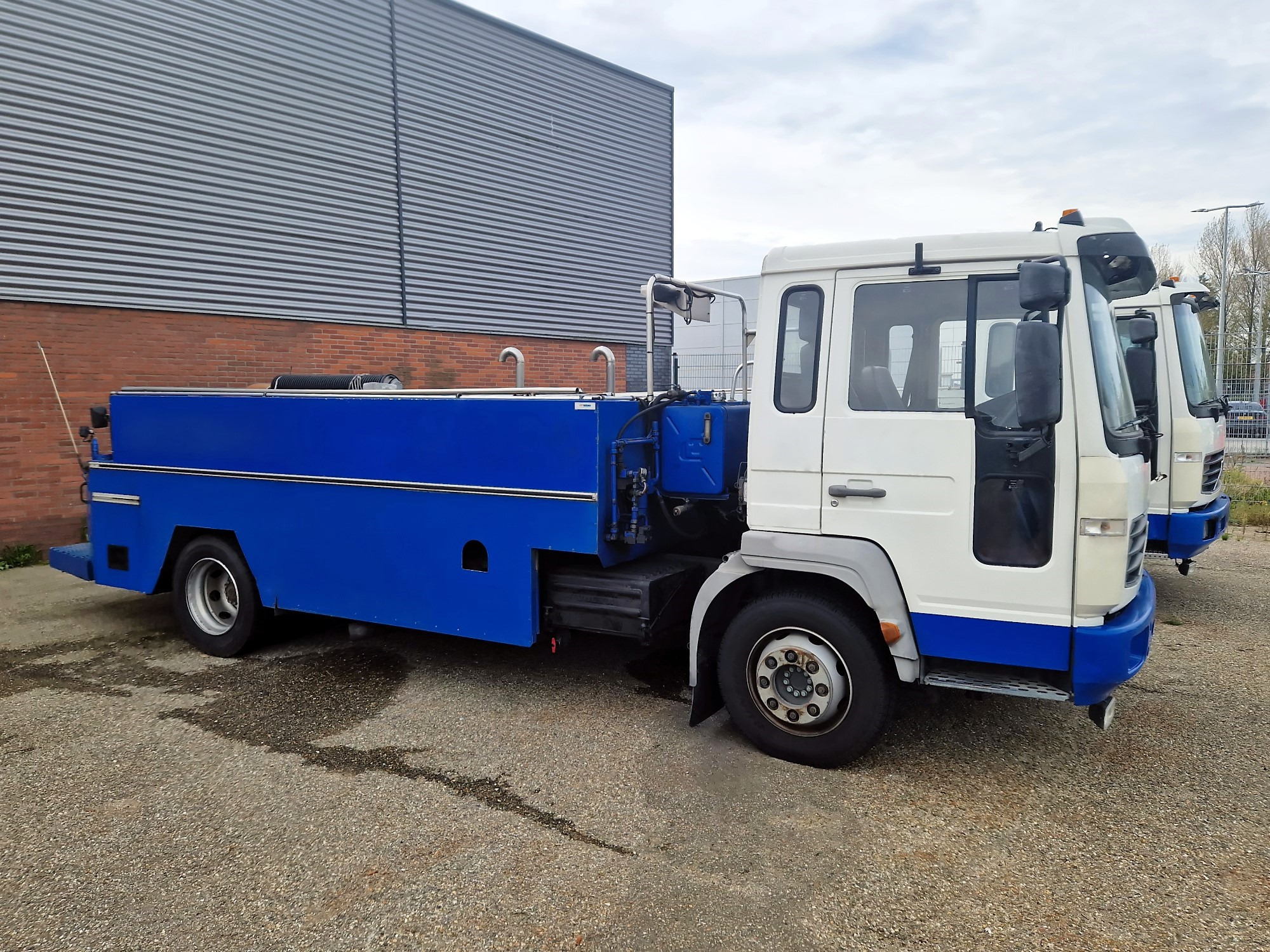 AVIACO GSE - Trucks SCANIA undefined: picture 28
