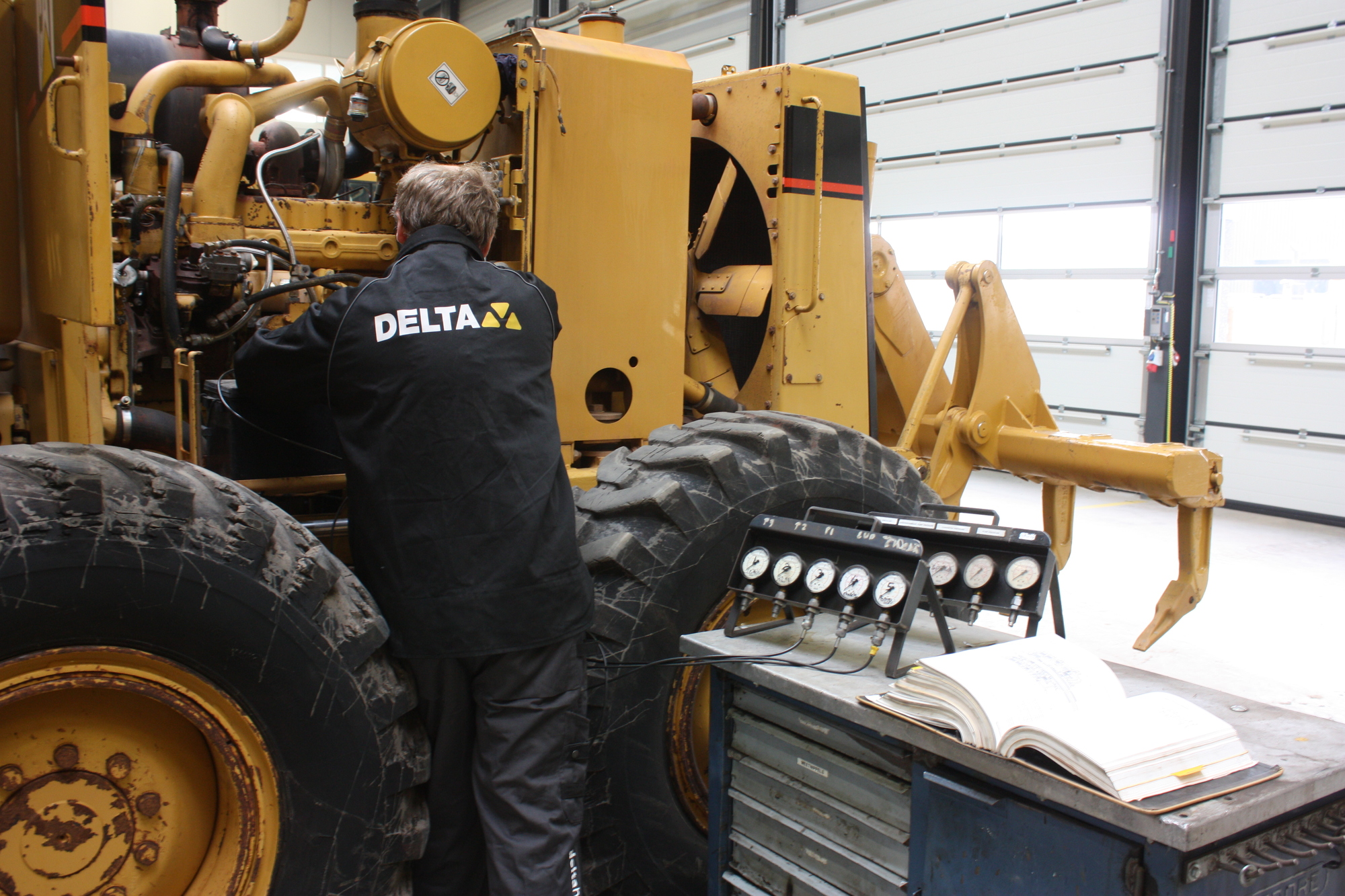 Delta Machinery - Material handling equipment undefined: picture 8