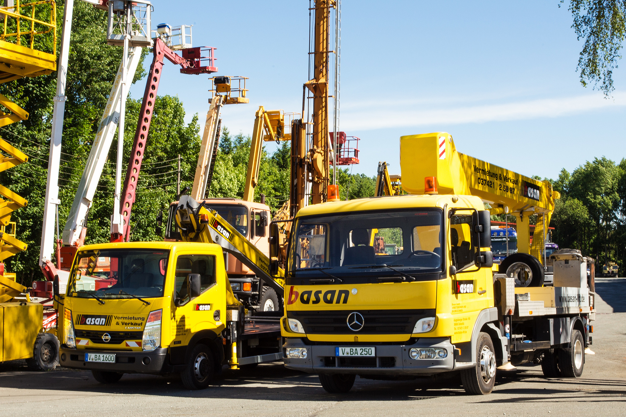 BASAN GmbH - Trucks - loader crane, gearbox: manual undefined: picture 3