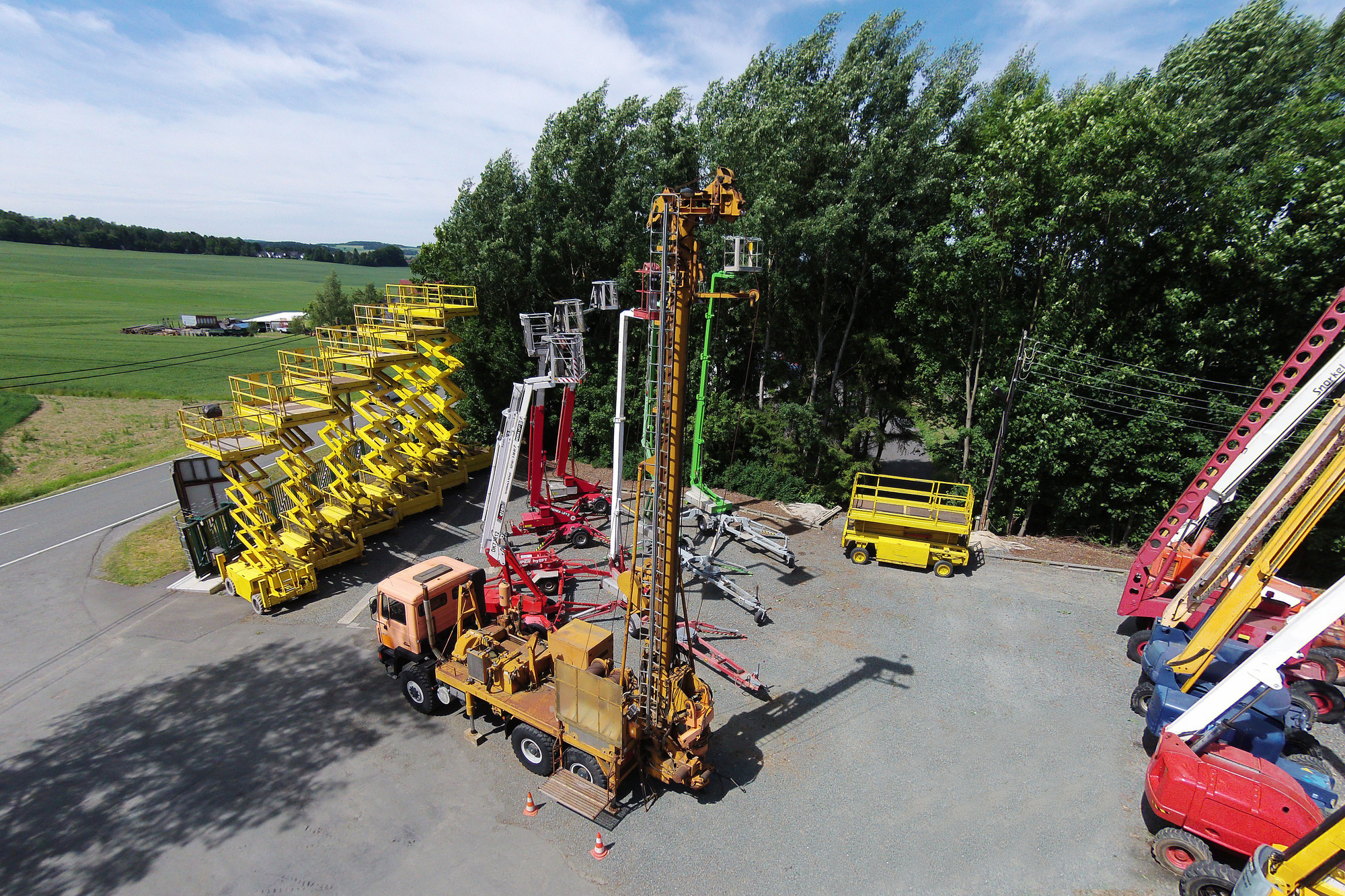 BASAN GmbH - Trucks - loader crane, gearbox: manual undefined: picture 6