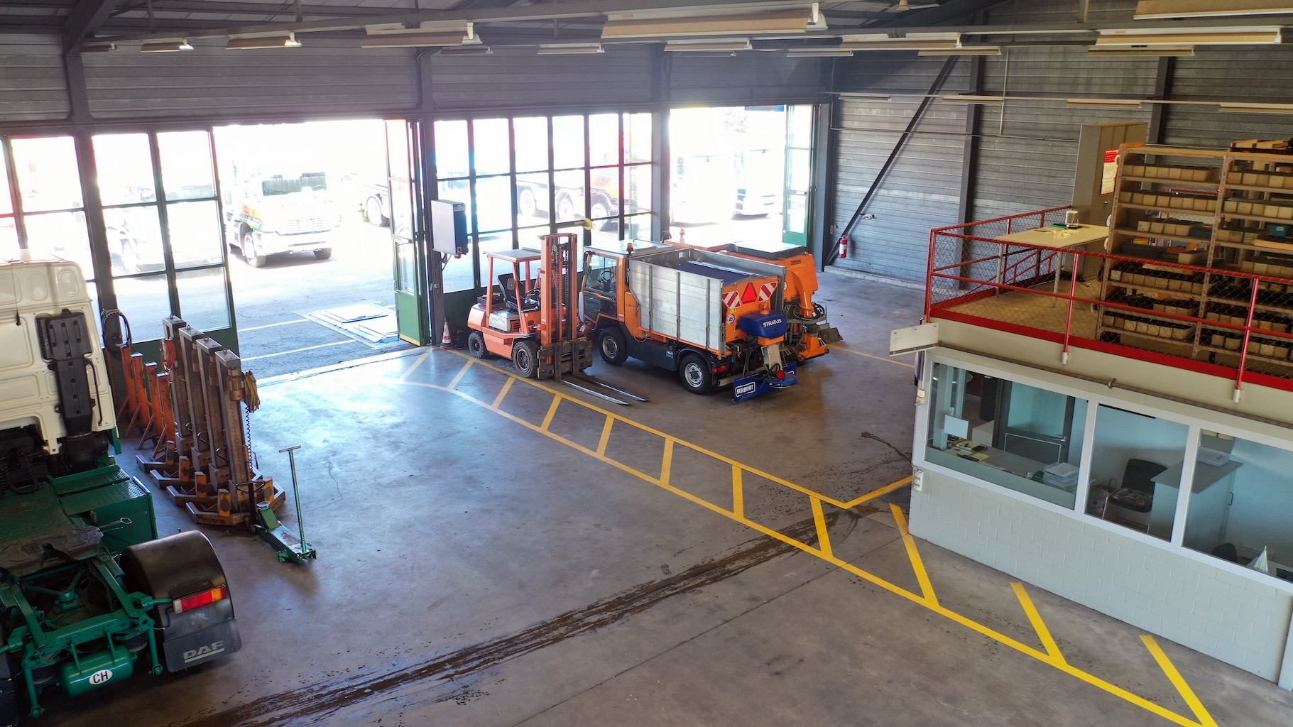 BAFAG AG - vehicles for sale undefined: picture 9