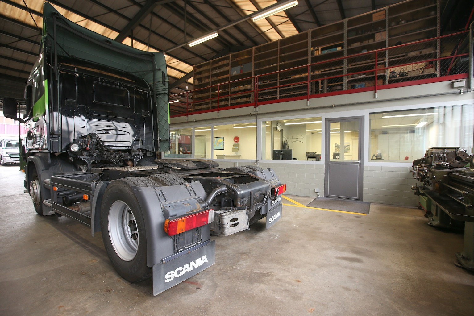 BAFAG AG - vehicles for sale undefined: picture 12