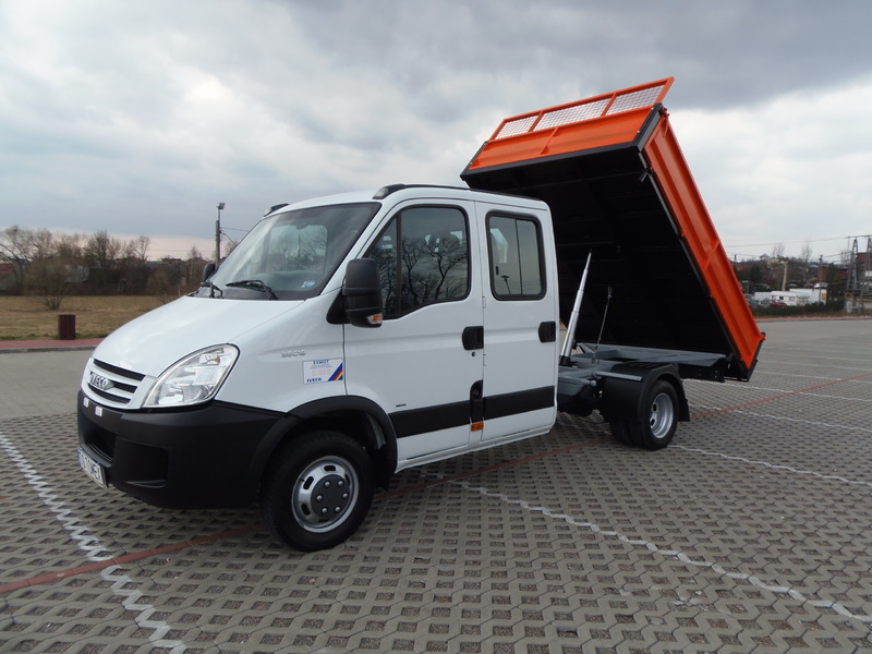 TM Kozłowski s.c. - Vans undefined: picture 8