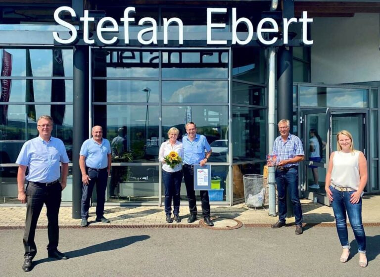 Stefan Ebert GmbH - Trucks - Year: 2019, 4x2, gearbox: automatic undefined: picture 1