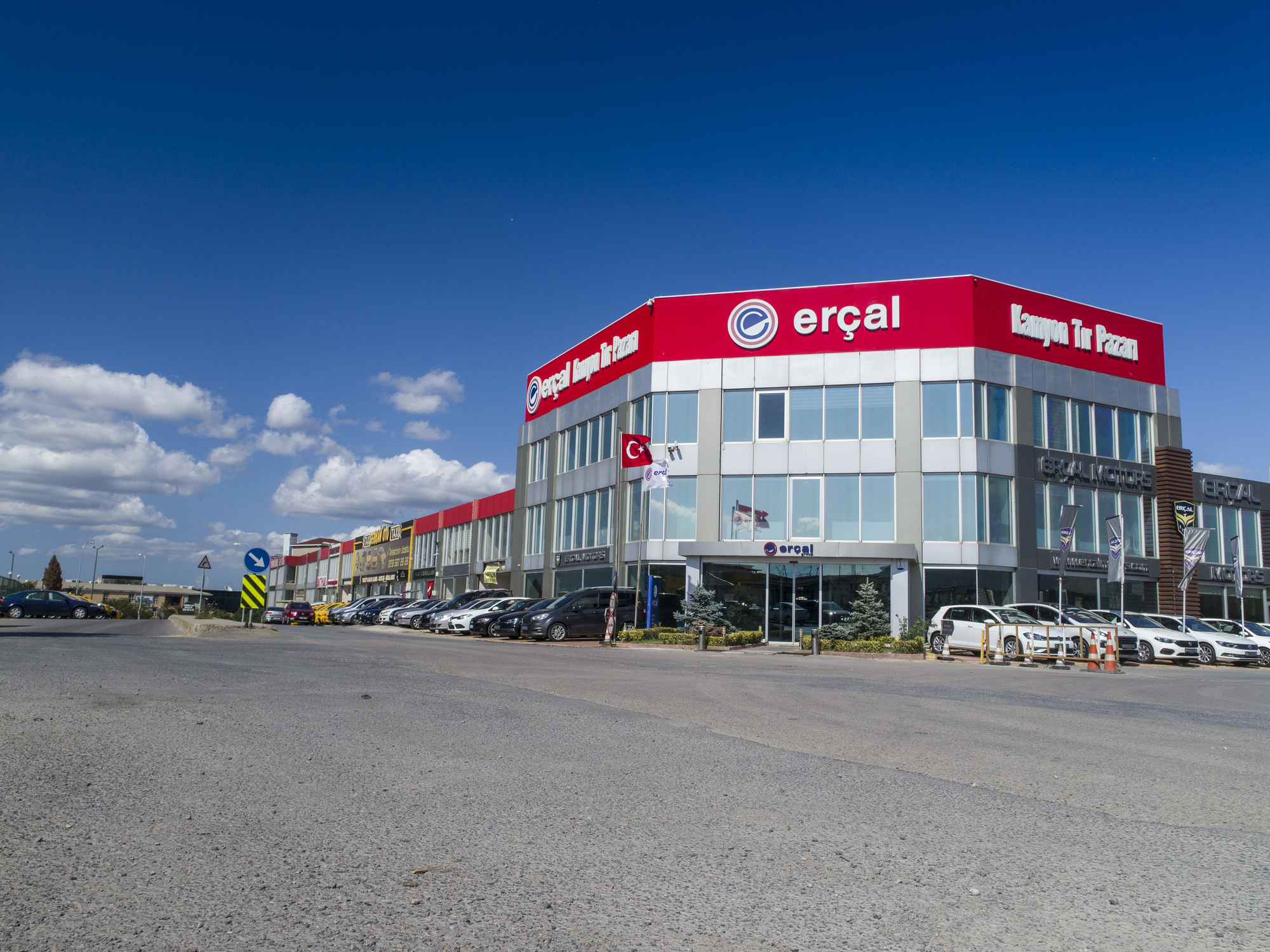ERCAL TRUCKS - Trucks FORD - Year: 2017 undefined: picture 5
