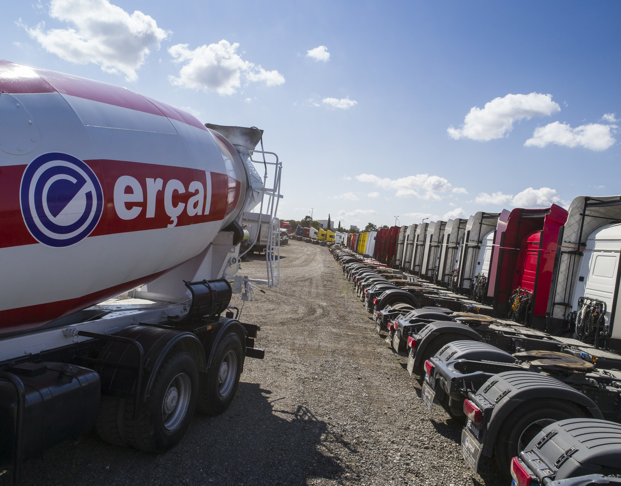 ERCAL TRUCKS - Trucks FORD - Year: 2017 undefined: picture 4
