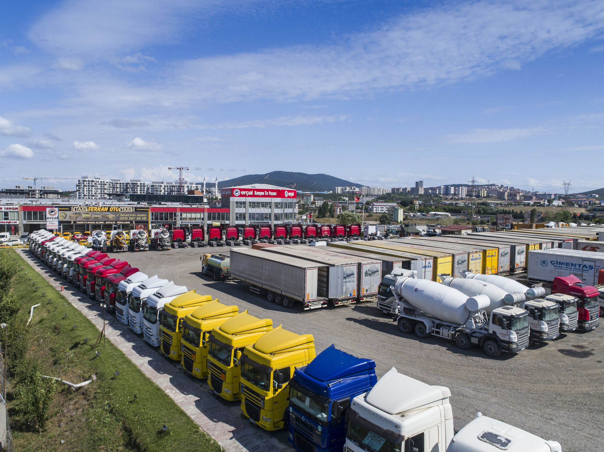 ERCAL TRUCKS - Trucks FORD - Year: 2017 undefined: picture 3