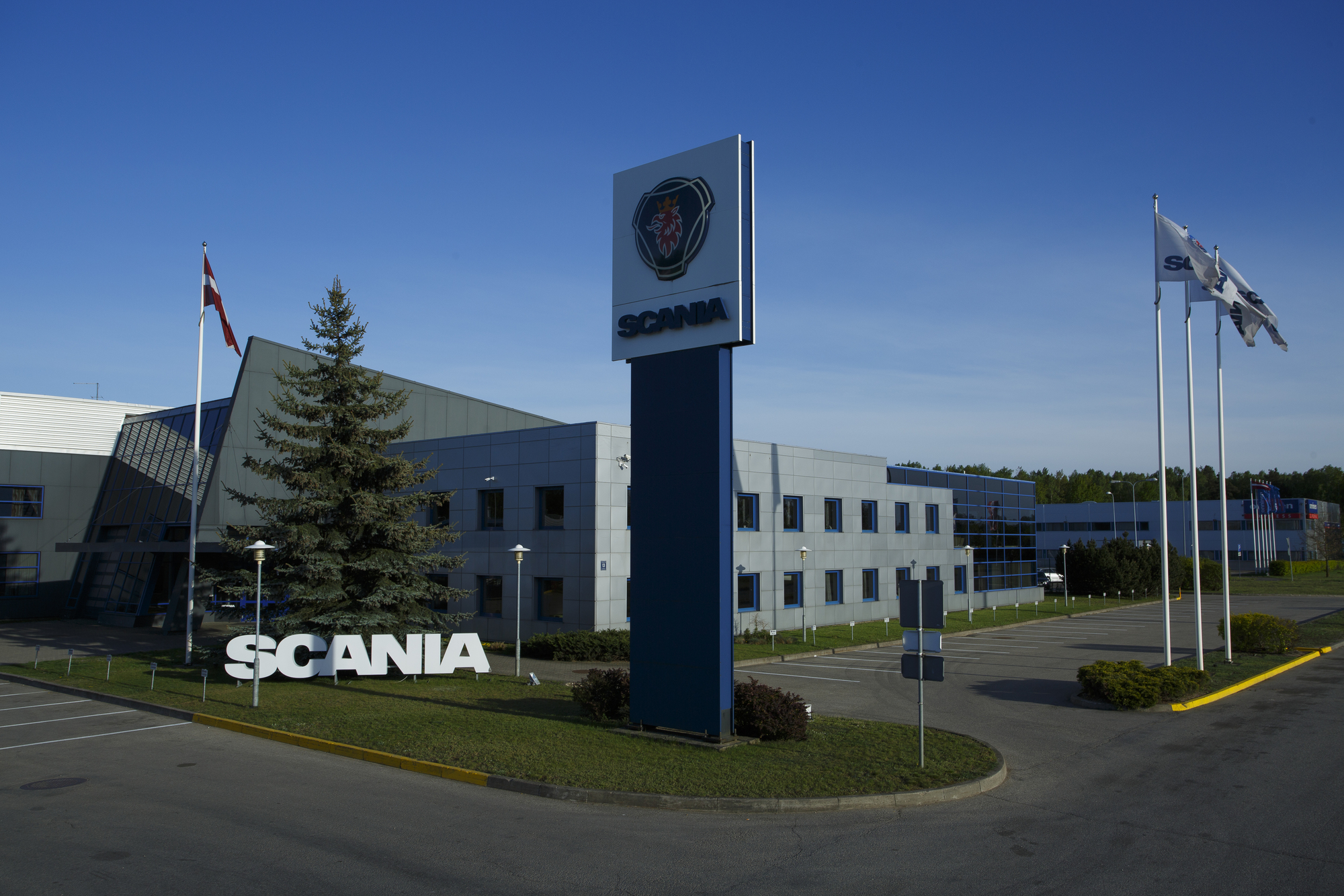 SIA "SCANIA LATVIA" - Vans - Year: 2007, 4x2 undefined: picture 1