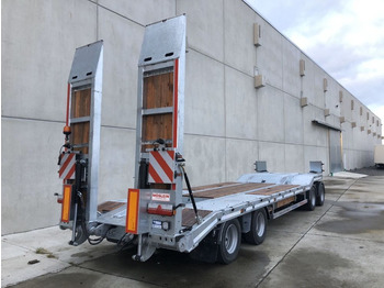 Low loader trailer Möslein  neuer 4 Achs Tieflader hydraulischen Rampen: picture 5